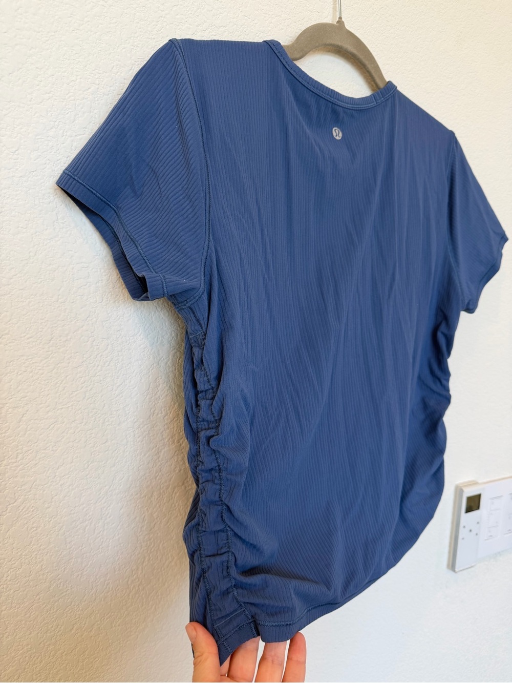 Lululemon Women's All It Takes Tee - Ribbed Nulu - Pitch Blue - Picture 3 of 4